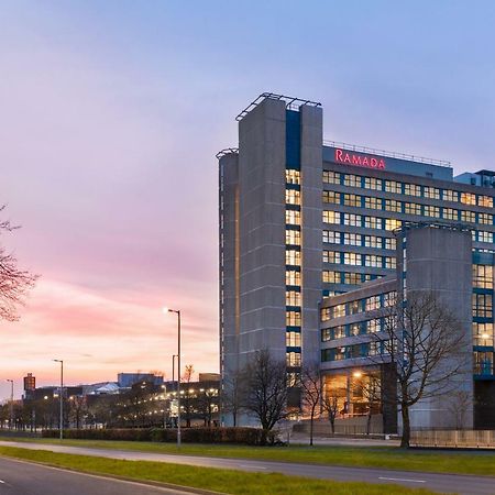 Ramada East Kilbride Exterior foto
